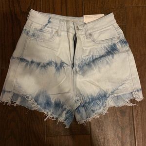 american eagle mom short